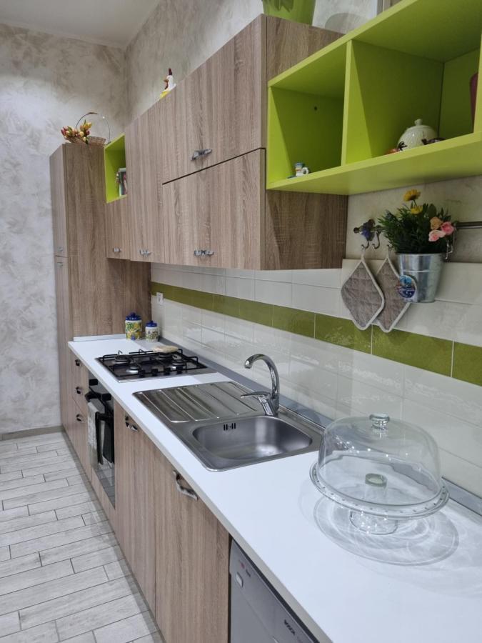 Casa Vacanza Sweet Home จีอาร์ดีนี นักซอส ภายนอก รูปภาพ