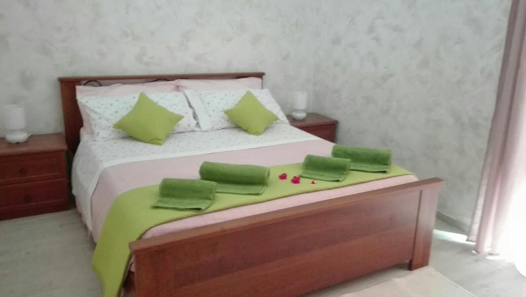 Casa Vacanza Sweet Home จีอาร์ดีนี นักซอส ภายนอก รูปภาพ