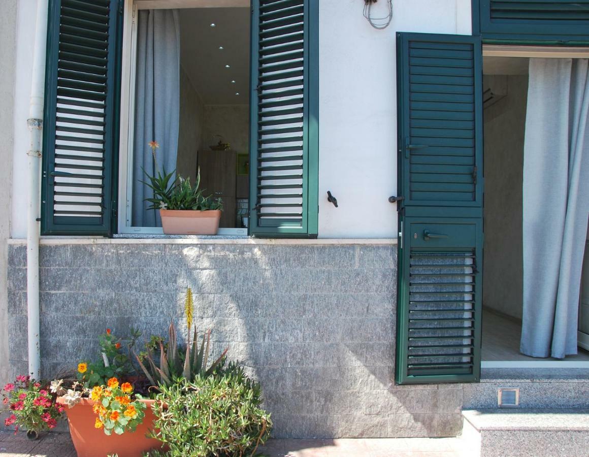 Casa Vacanza Sweet Home จีอาร์ดีนี นักซอส ภายนอก รูปภาพ